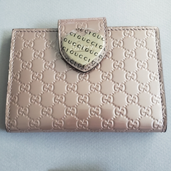 Gucci Heart MicroGuccissima Patent Leather Card Holder | Pink | Rose - Picture 4 of 12